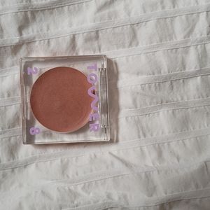 Tower 28 beach please cream blush in magic hour